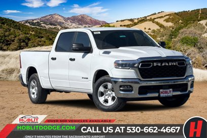New 2025 RAM 1500 4x4 Crew Cab
