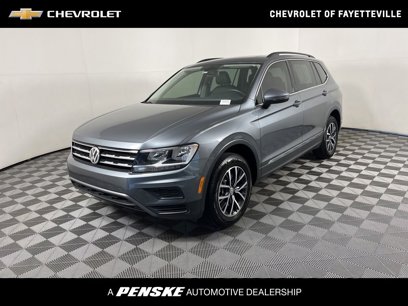 Used 2020 Volkswagen Tiguan SE w/ Panoramic Sunroof Package