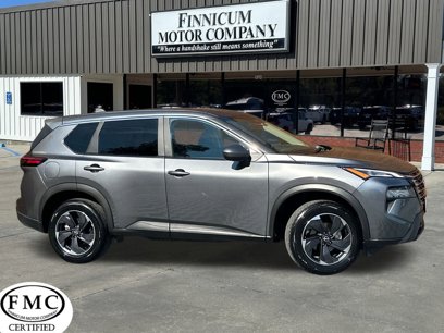 Used 2024 Nissan Rogue SV