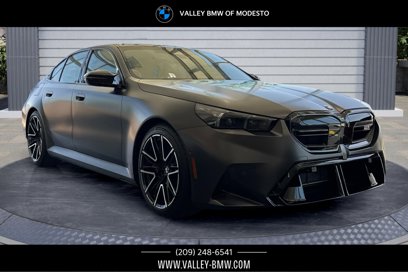 New 2025 BMW M5 w/ Carbon Package