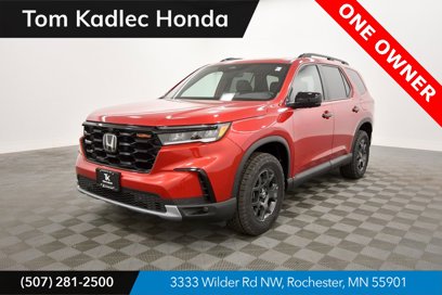 Certified 2025 Honda Pilot TrailSport