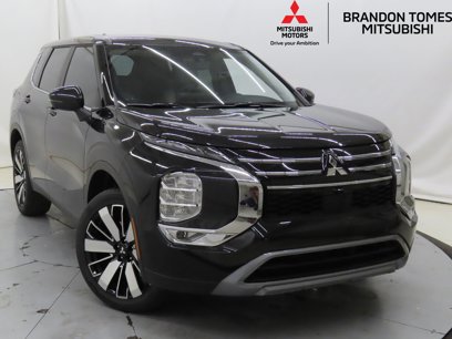 New 2025 Mitsubishi Outlander SE