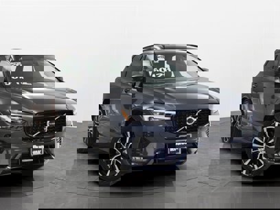 Certified 2025 Volvo XC60 B5 Plus w/ Protection Package Premier