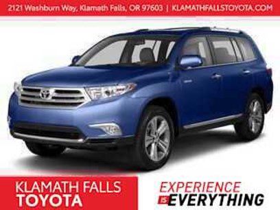 Used 2013 Toyota Highlander SE