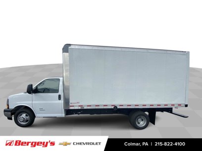 New 2024 Chevrolet Express 4500 Extended w/ Power Convenience Package