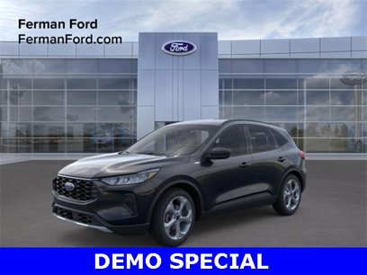 New 2025 Ford Escape ST-Line w/ Tech Pack #1