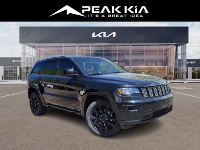 Used 2017 Jeep Grand Cherokee Altitude