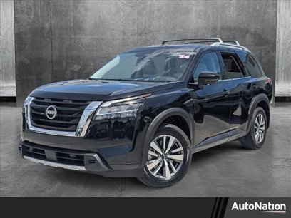 Used 2024 Nissan Pathfinder SL