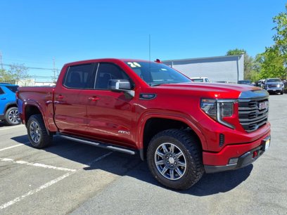 Used 2024 GMC Sierra 1500 AT4 w/ Technology Package