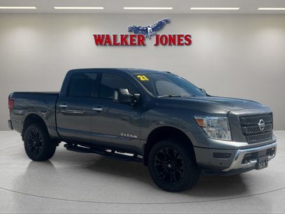 Used 2021 Nissan Titan SV w/ SV Convenience Package