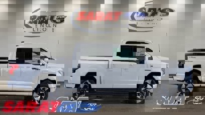New 2023 Ford F150 Lightning Lariat