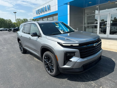 New 2025 Chevrolet Traverse LT w/ Midnight/Sport Edition