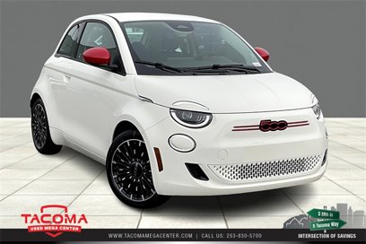New 2024 FIAT 500 e (RED)