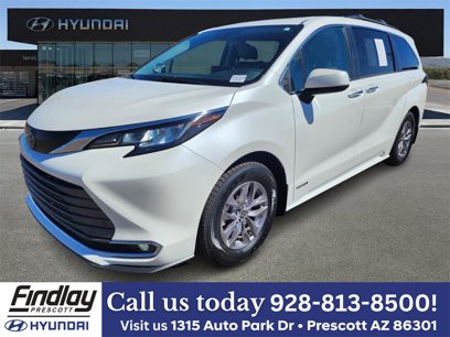 Used 2021 Toyota Sienna XLE