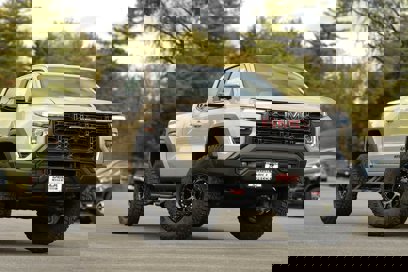 New 2024 GMC Canyon AT4X w/ AT4X AEV Edition