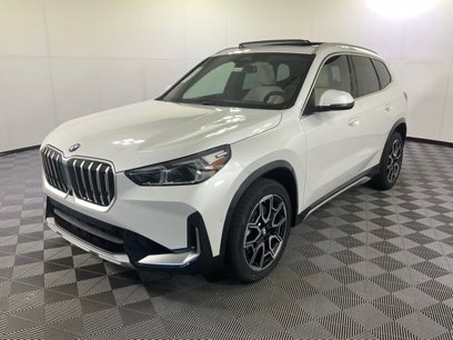 New 2025 BMW X1 xDrive28i w/ Premium Package