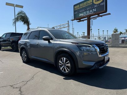 Used 2022 Nissan Pathfinder SL