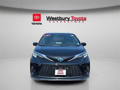 Certified 2021 Toyota Sienna XSE