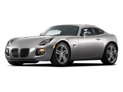 Used 2009 Pontiac Solstice Coupe w/ Premium Package