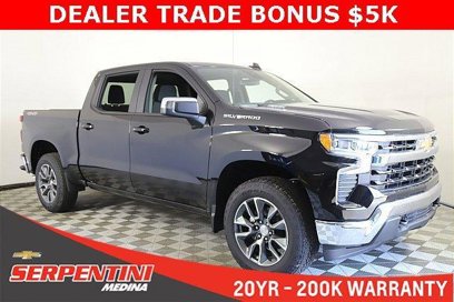 New 2025 Chevrolet Silverado 1500 LT