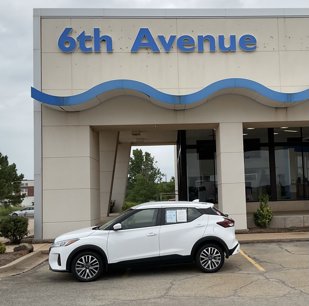 Used 2024 Nissan Kicks SV