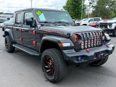 Used 2020 Jeep Gladiator Sport w/ Quick Order Package 24S