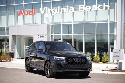 New 2025 Audi Q7 3.0T Prestige