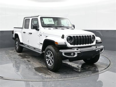 New 2024 Jeep Gladiator Sport