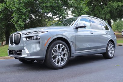 New 2026 BMW X7 xDrive40i w/ Premium Package