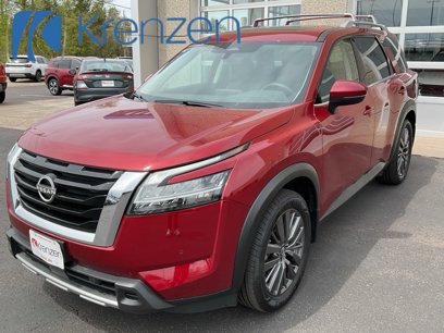 Used 2023 Nissan Pathfinder SL