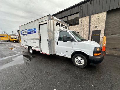 Used 2022 GMC Savana 3500 Extended w/ Power Convenience Package