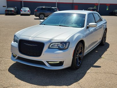 Used 2022 Chrysler 300 Touring L w/ Comfort Group