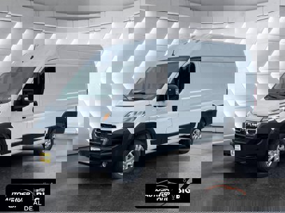 New 2024 RAM ProMaster 2500 w/ Quick Order Package 22G SLT
