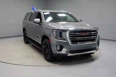 Used 2022 GMC Yukon XL SLT w/ SLT Premium Package