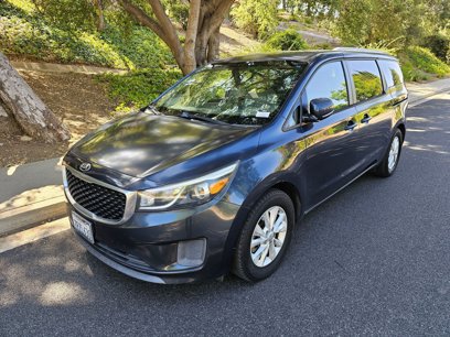 Used 2016 Kia Sedona LX w/ LX Convenience Package