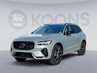 New 2025 Volvo XC60 B5 Plus w/ Protection Package Premier