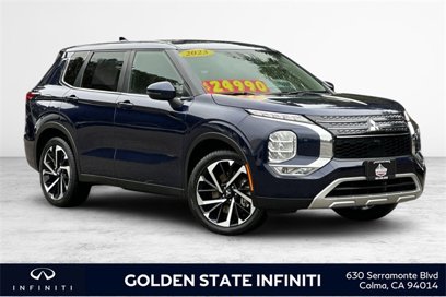 Used 2023 Mitsubishi Outlander SE