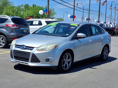 Used 2014 Ford Focus SE w/ Equipment Group 201A