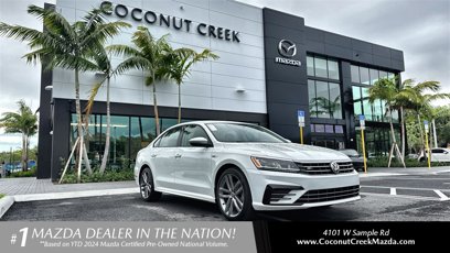 Used 2018 Volkswagen Passat 2.0T R-Line w/ R-Line Lighting Package