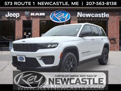 New 2025 Jeep Grand Cherokee Laredo