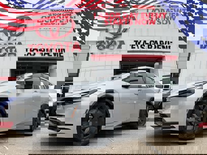 New 2026 Toyota Prius LE