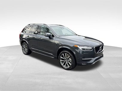 Used 2016 Volvo XC90 T6 Momentum w/ Momentum Plus Package