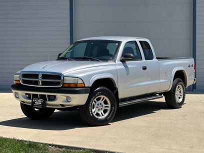 Used 2004 Dodge Dakota Sport w/ Tire & Handling Group