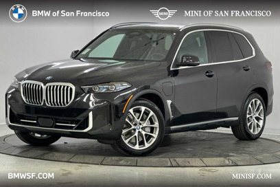 New 2025 BMW X5 xDrive50e w/ Premium Package