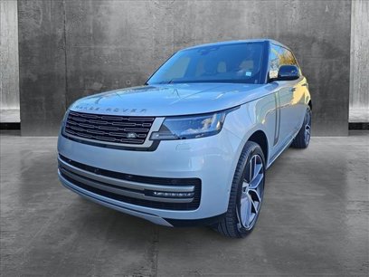New 2025 Land Rover Range Rover SE