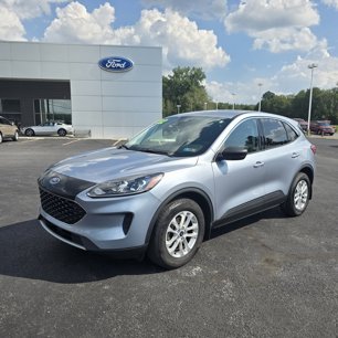 Used 2022 Ford Escape SE