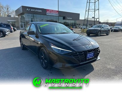 Used 2023 Hyundai Elantra SEL