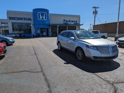 Used 2010 Lincoln MKT AWD