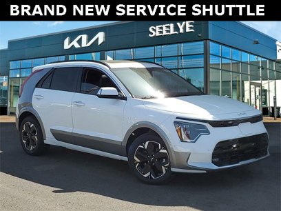 Certified 2023 Kia Niro Wave w/ Wave Preserve Package