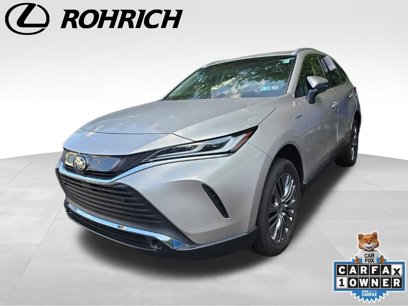 Used 2021 Toyota Venza XLE w/ Softex Package